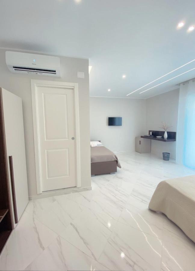Meligrana Central Rooms トロペーア エクステリア 写真